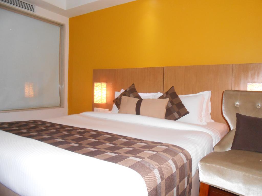 Siamton Inn- A Cygnett Collection Kalküta Dış mekan fotoğraf